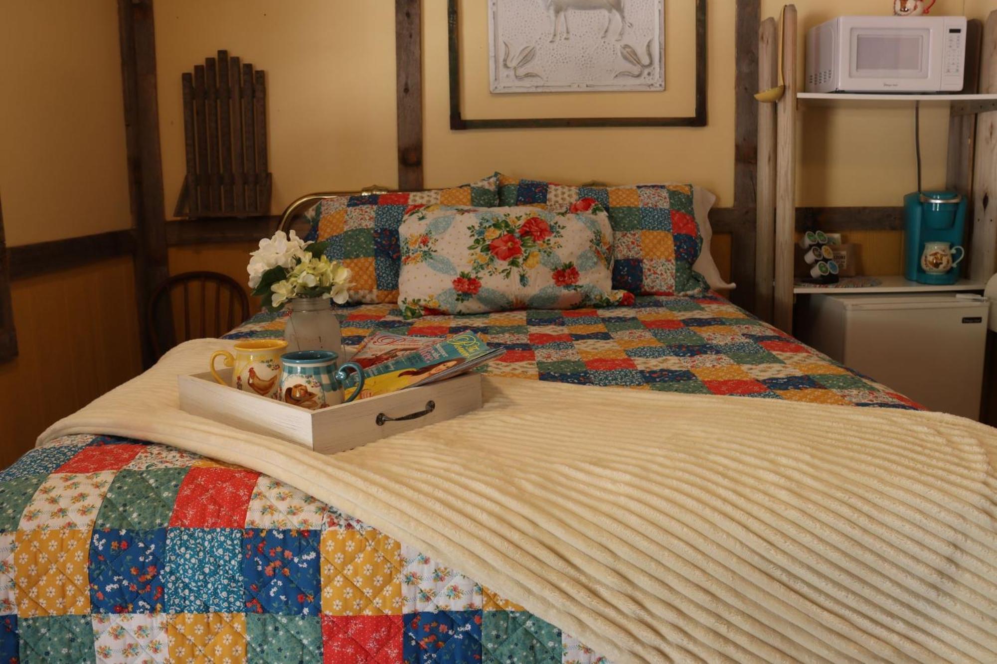 Acorn Hideaways Canton Charming Pioneer Suite 1890'S General Store מראה חיצוני תמונה